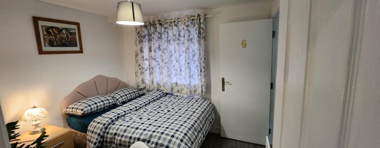 White House Ensuite Double Bedroom Warrington Kültér fotó