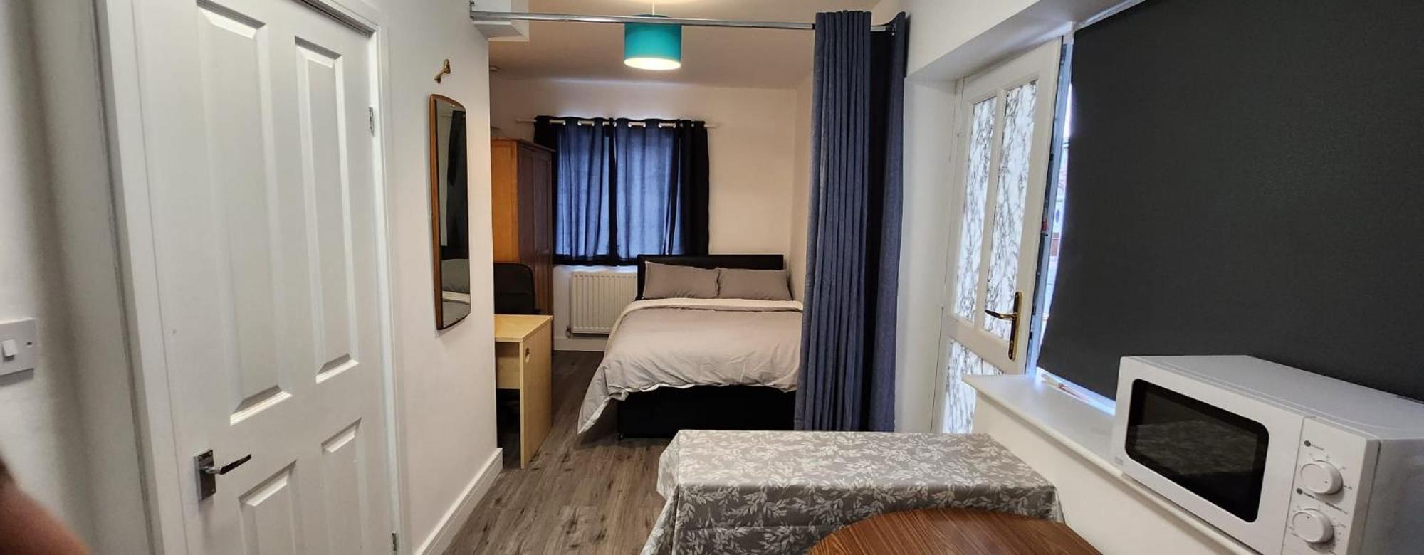 White House Ensuite Double Bedroom Warrington Kültér fotó