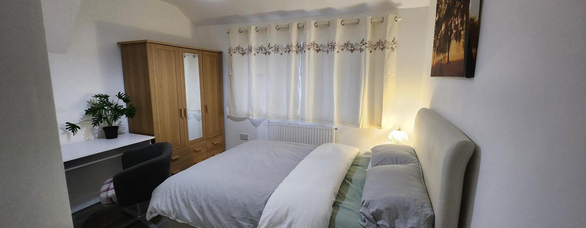 White House Ensuite Double Bedroom Warrington Kültér fotó
