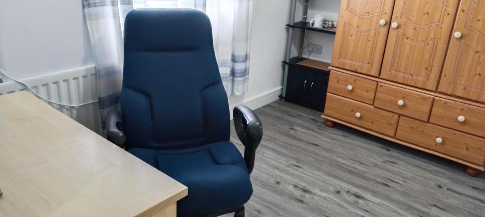 White House Ensuite Double Bedroom Warrington Kültér fotó